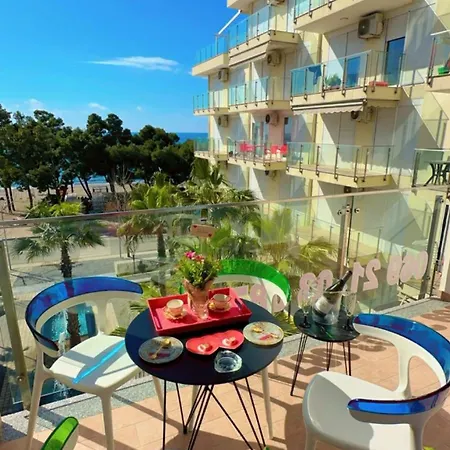 Daire Kings Sea View